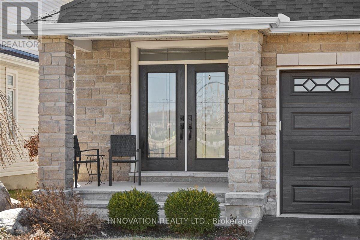 664 Baie Des Castors Street