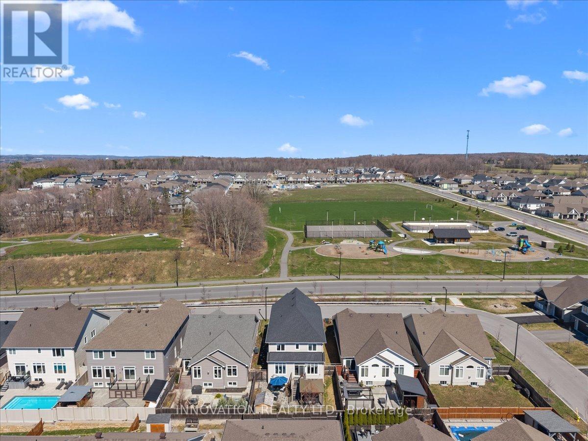 664 Baie Des Castors Street