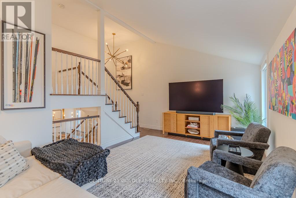 6 Pemberton Crescent