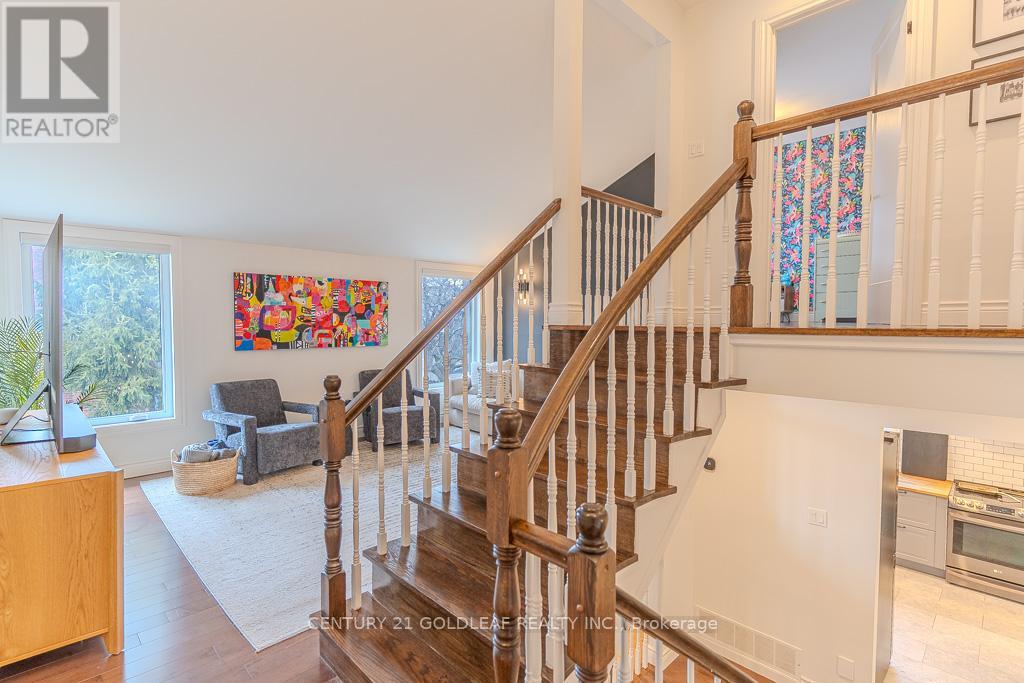 6 Pemberton Crescent