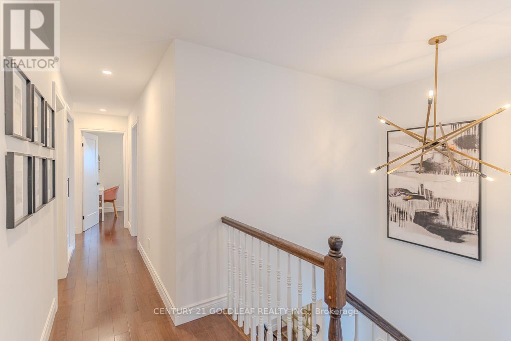 6 Pemberton Crescent