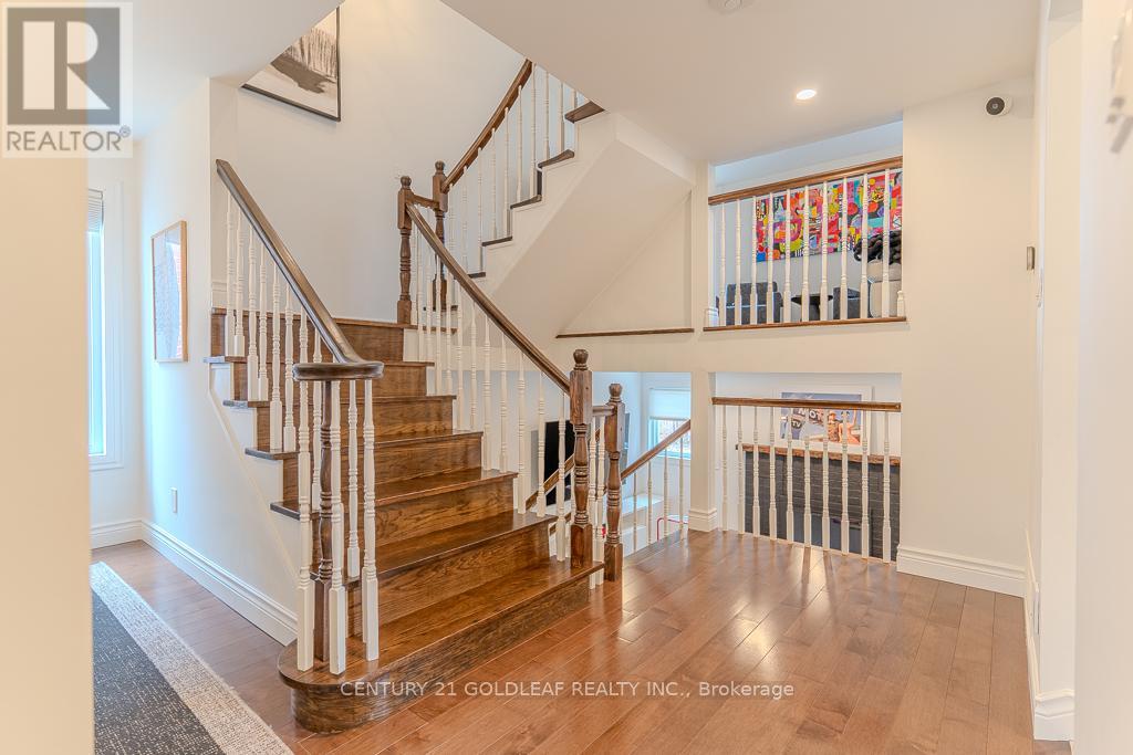 6 Pemberton Crescent