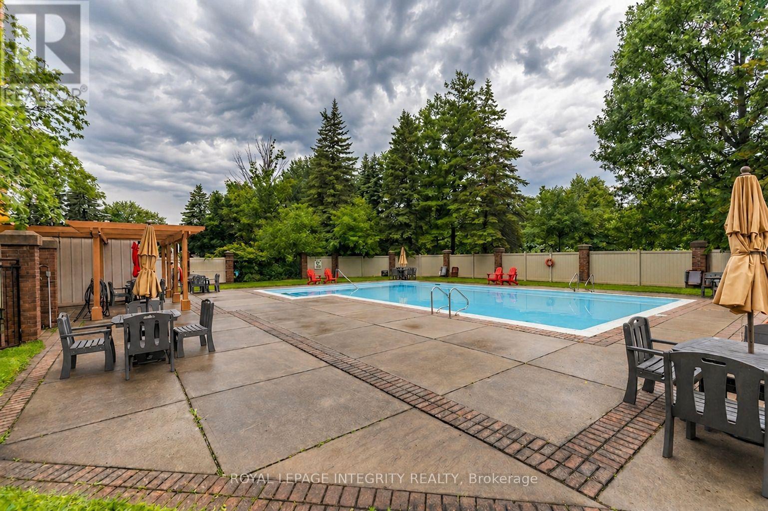 928 - 1025 Grenon Avenue