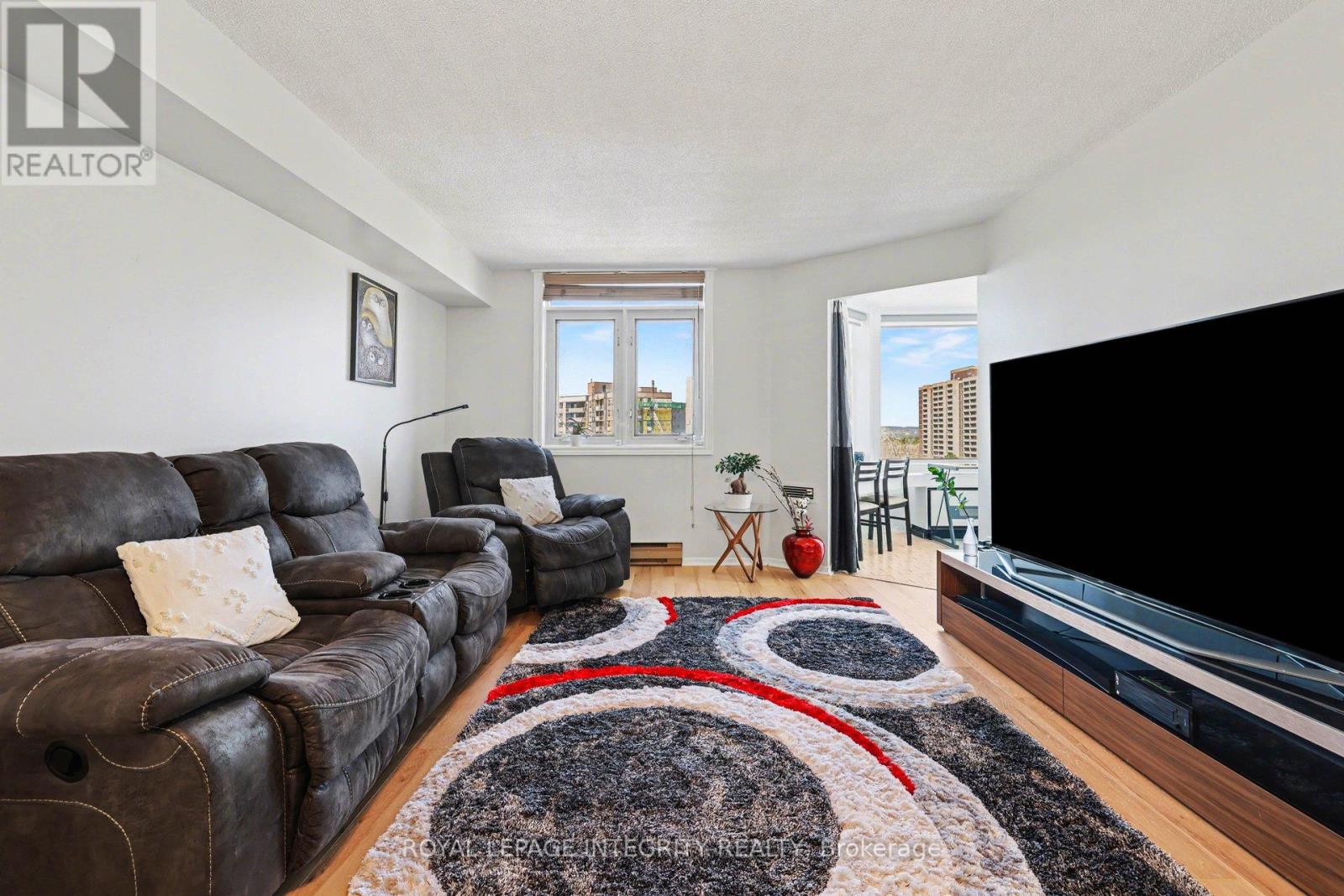 928 - 1025 Grenon Avenue