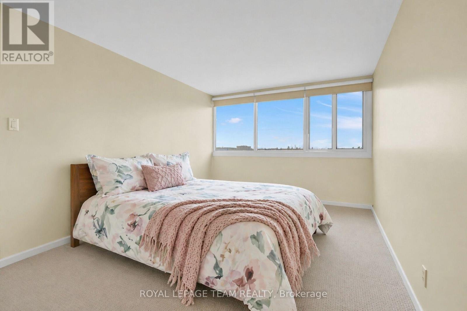 408 - 3360 Southgate Road