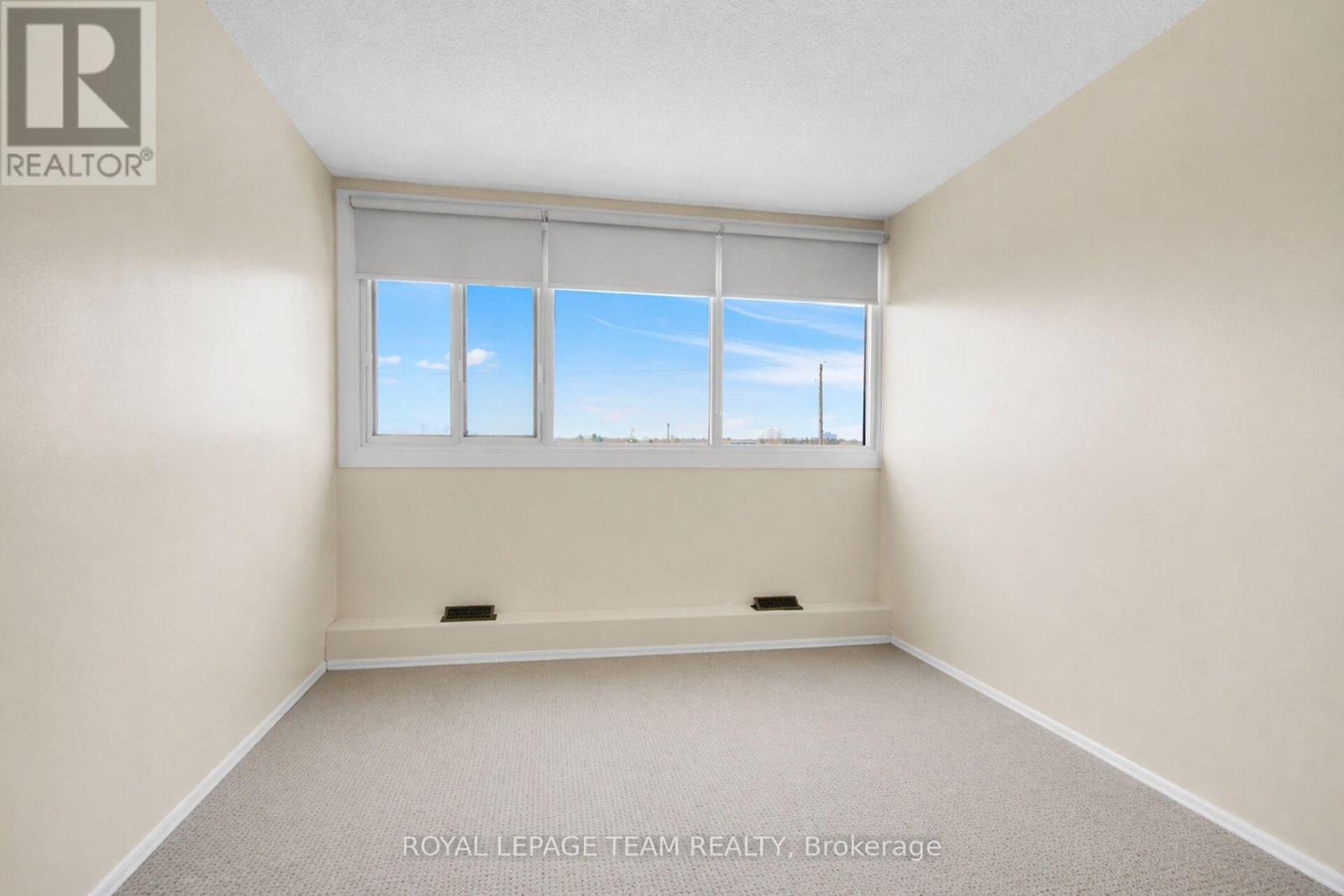 408 - 3360 Southgate Road