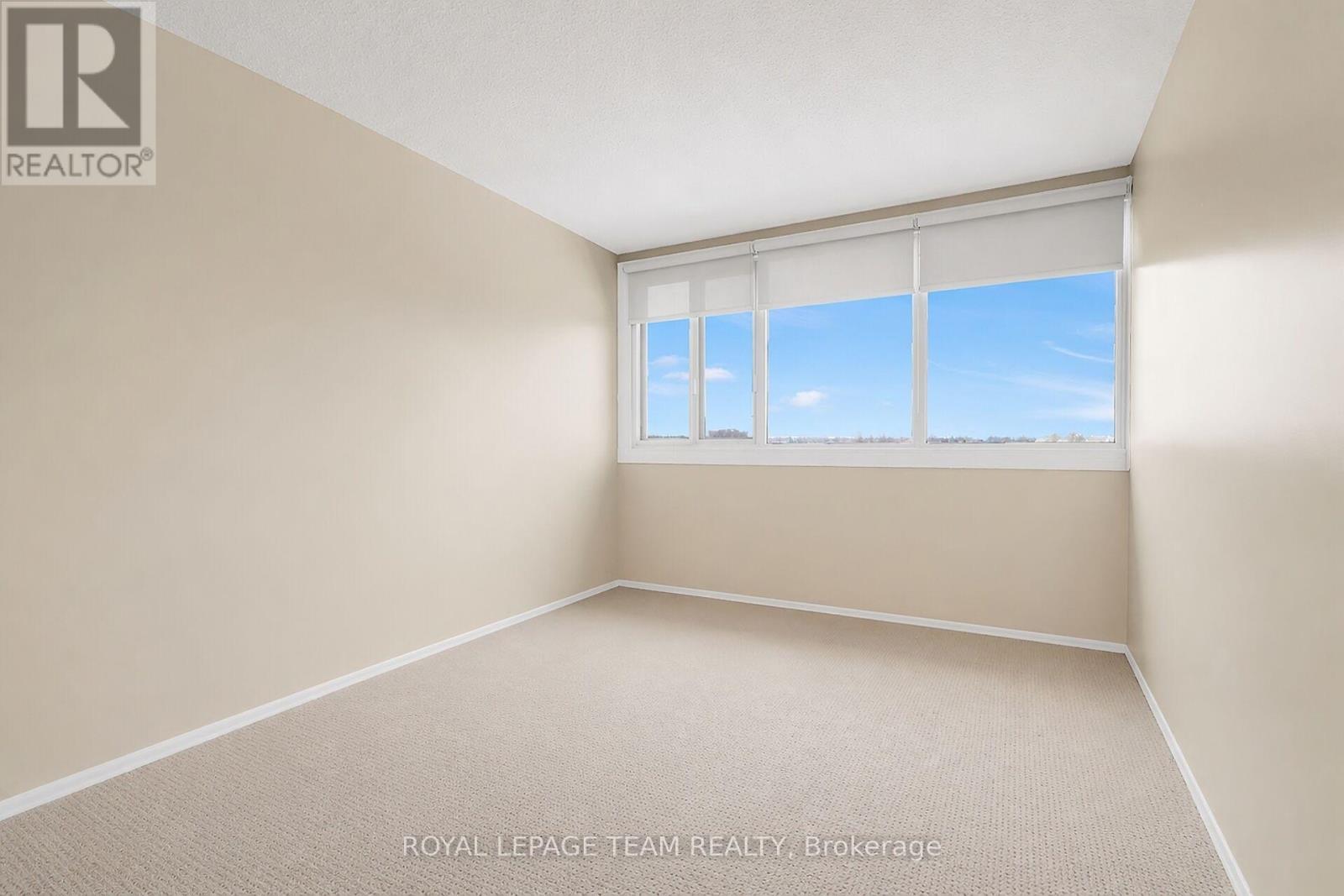 408 - 3360 Southgate Road