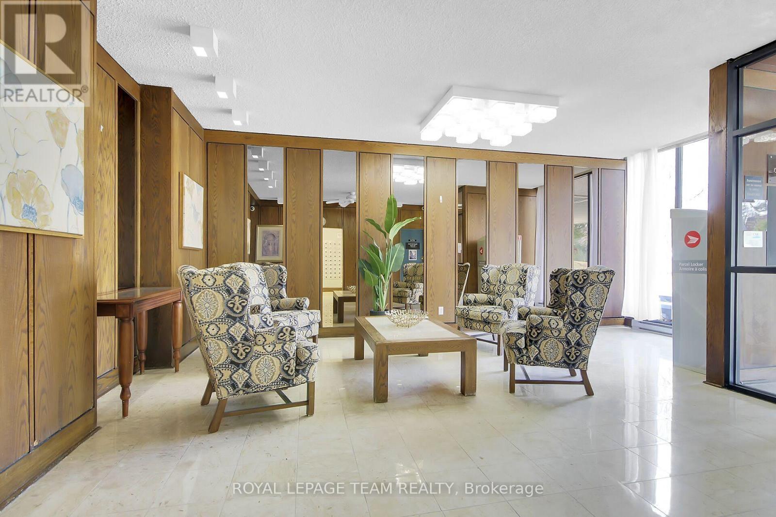 408 - 3360 Southgate Road