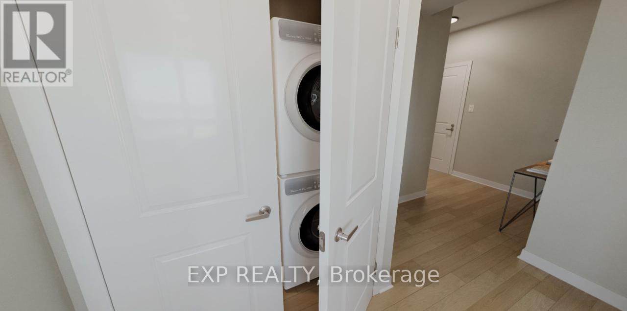 500 Silhouette Private