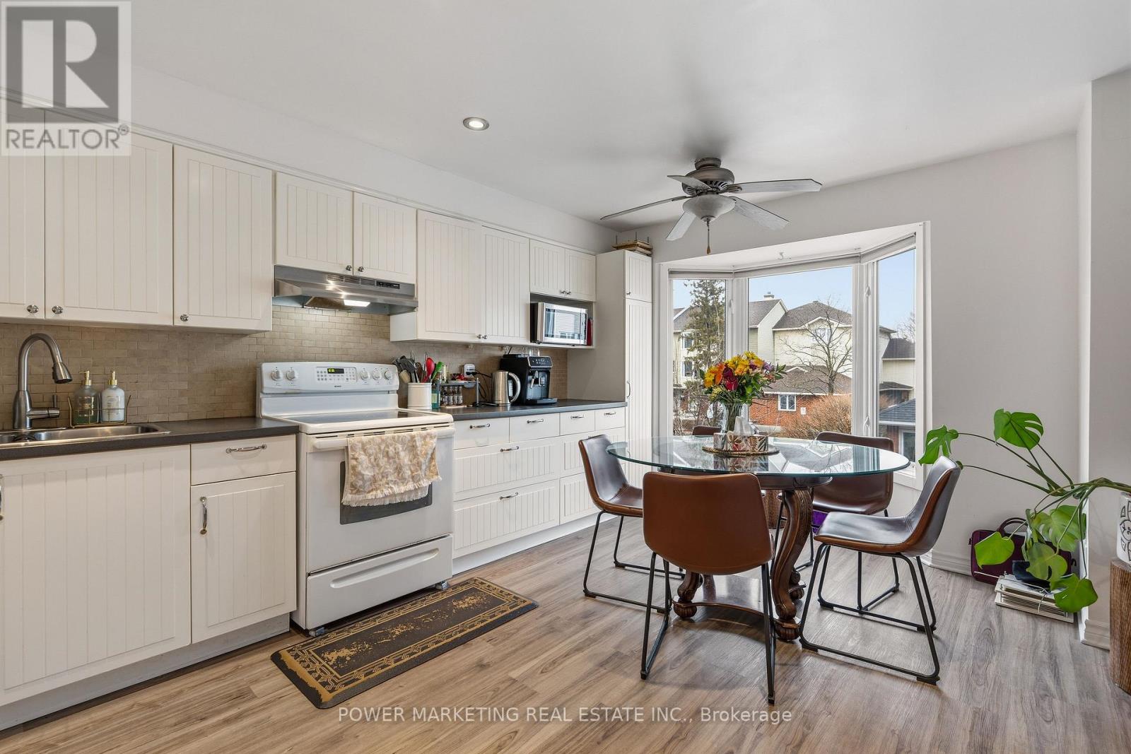 160 Rushford Private