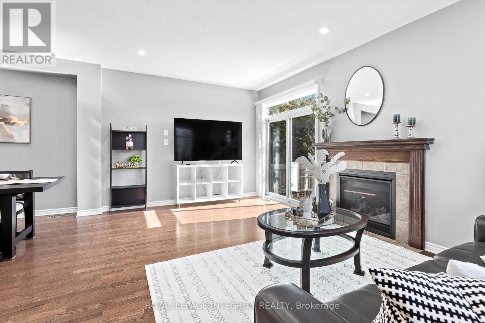 179 Flat Sedge Crescent