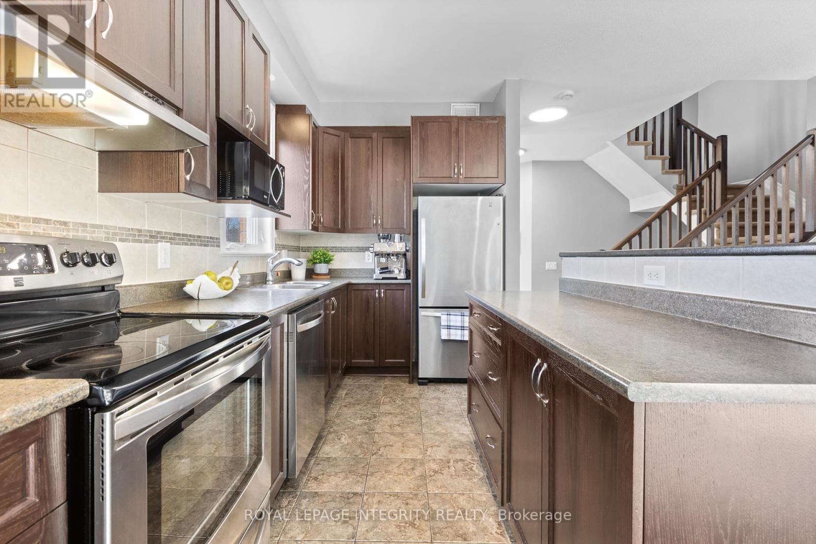 179 Flat Sedge Crescent