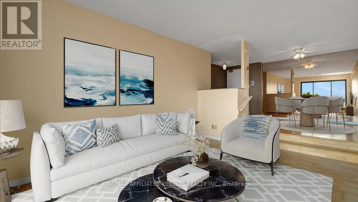 2110 - 415 Greenview Avenue