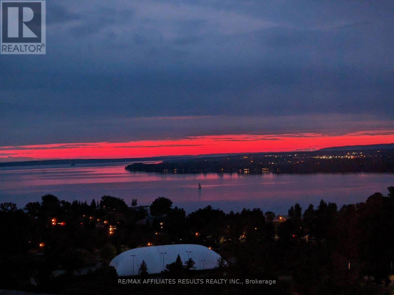 2110 - 415 Greenview Avenue