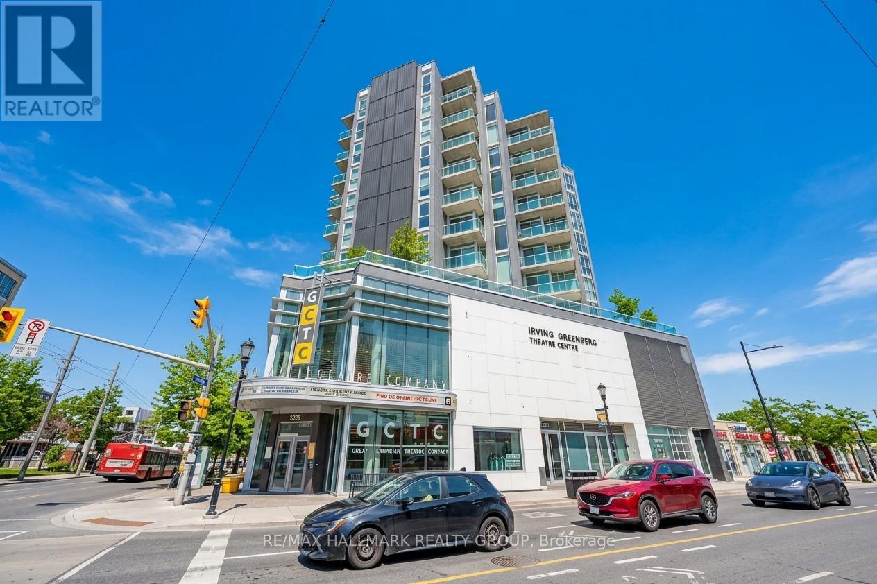 702 - 1227 Wellington Street W
