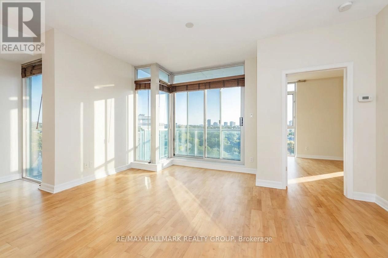 702 - 1227 Wellington Street W