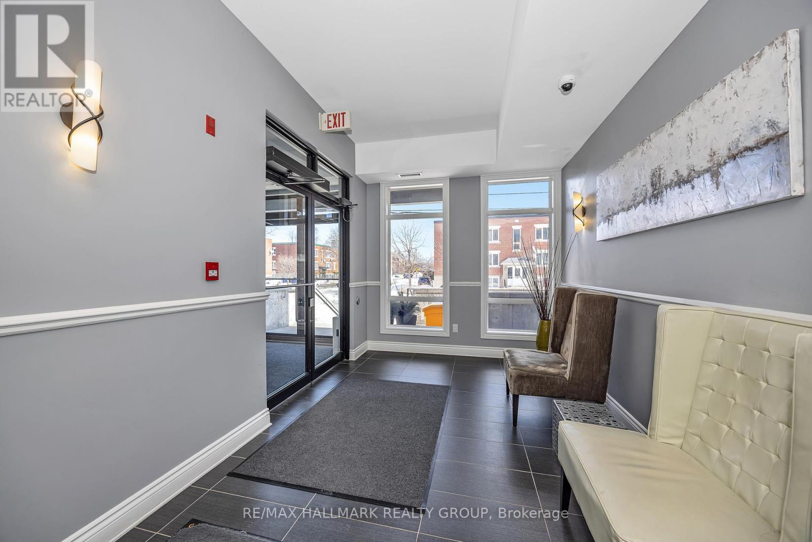 310 - 682 Churchill Avenue