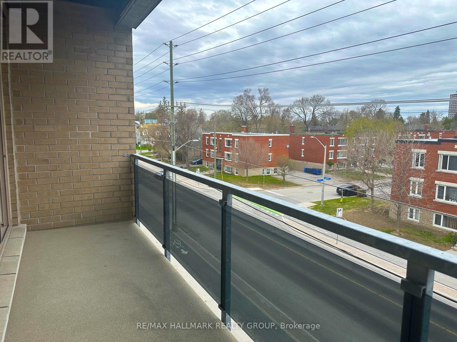 310 - 682 Churchill Avenue