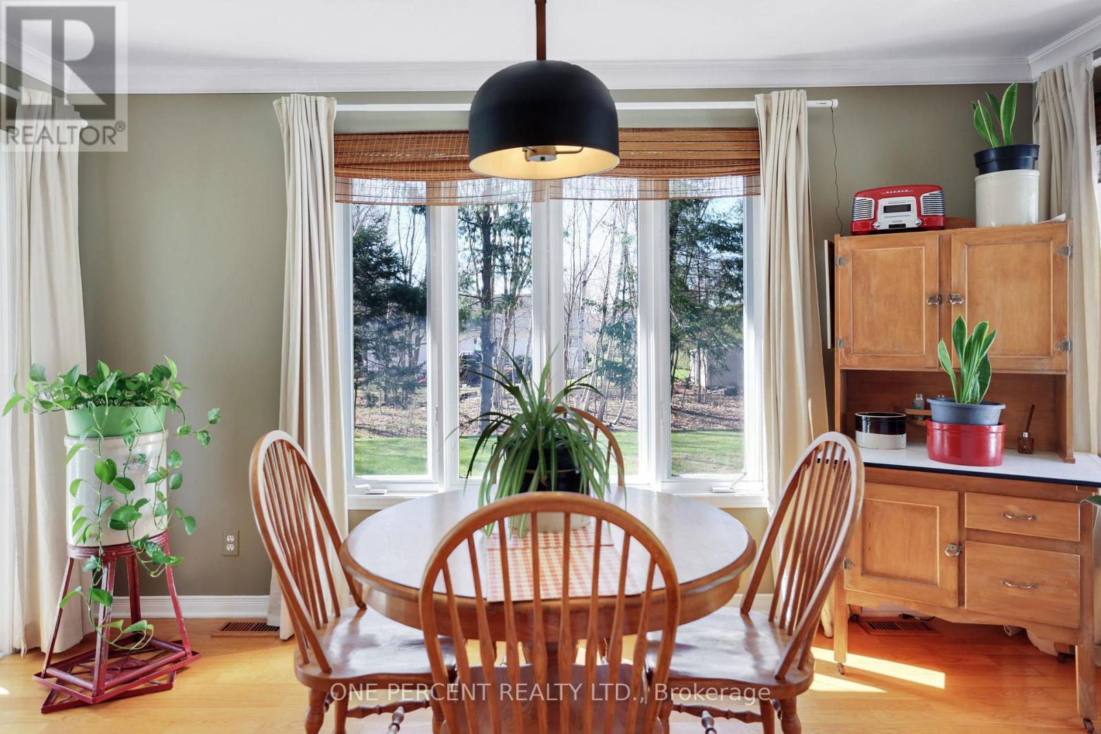 1267 Randboro Crescent