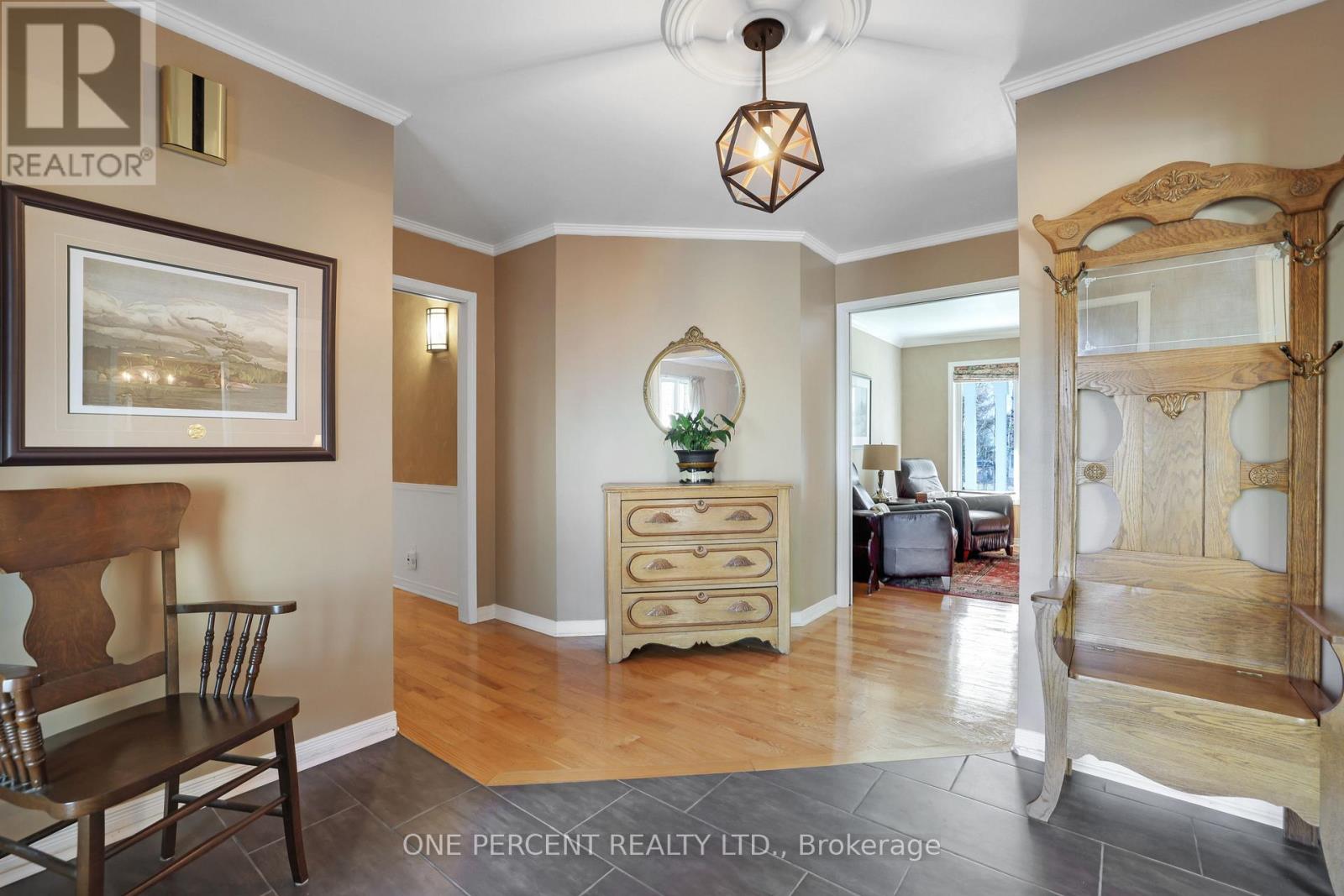 1267 Randboro Crescent