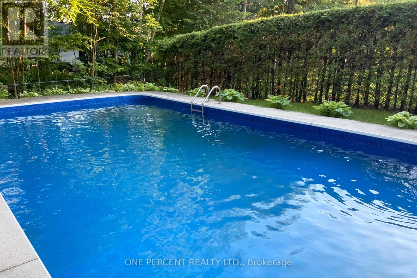 1267 Randboro Crescent