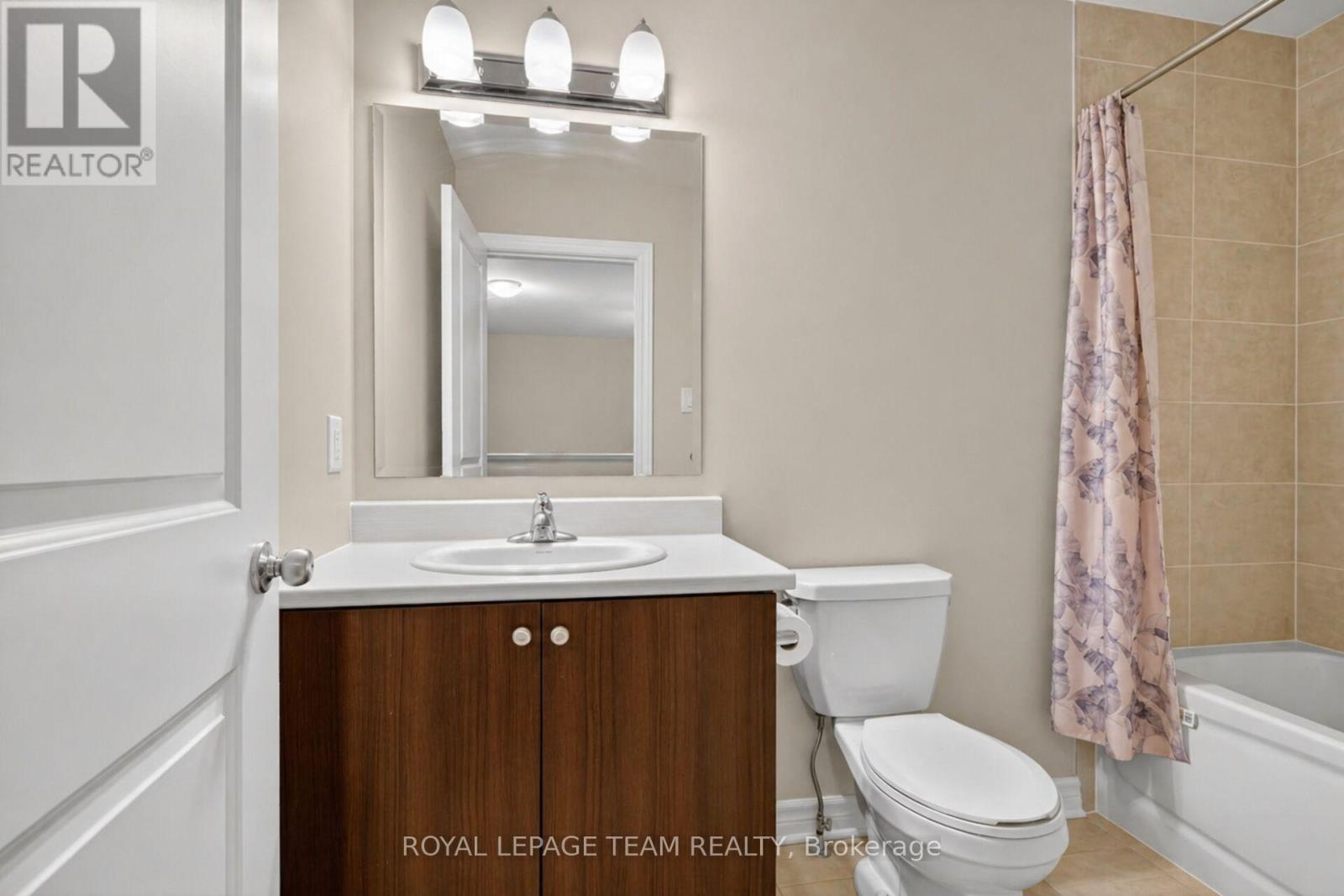 765 Dearborn Private