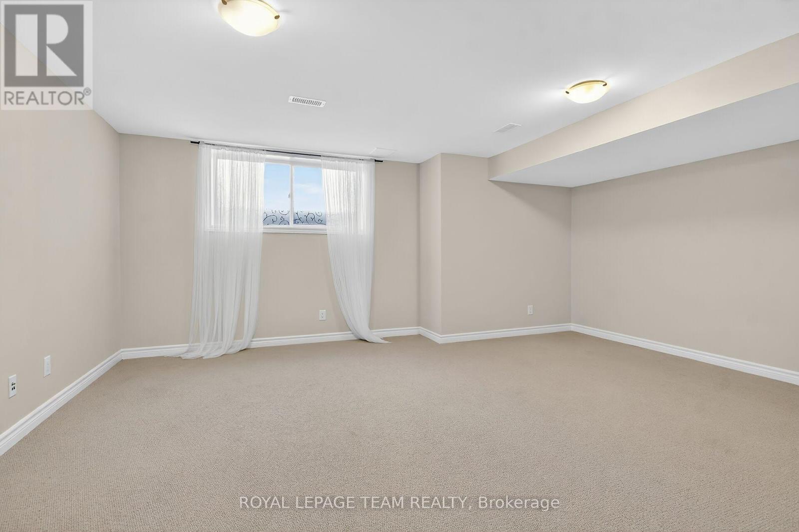 765 Dearborn Private