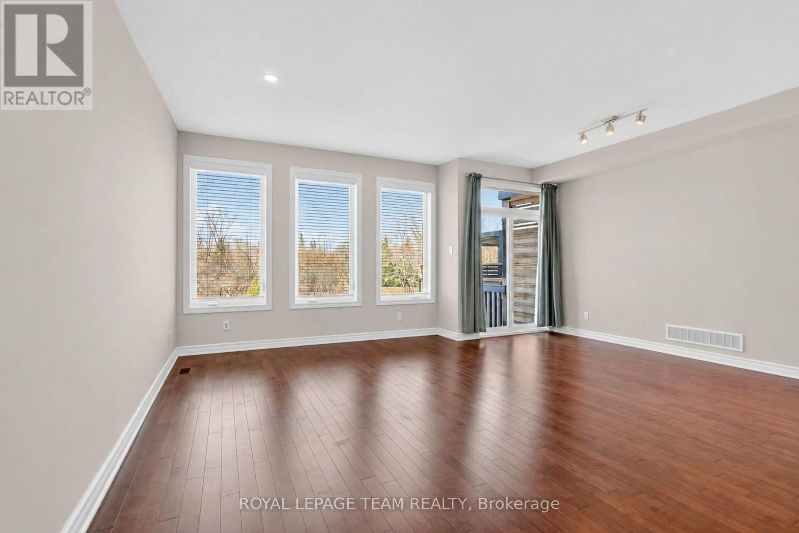 765 Dearborn Private