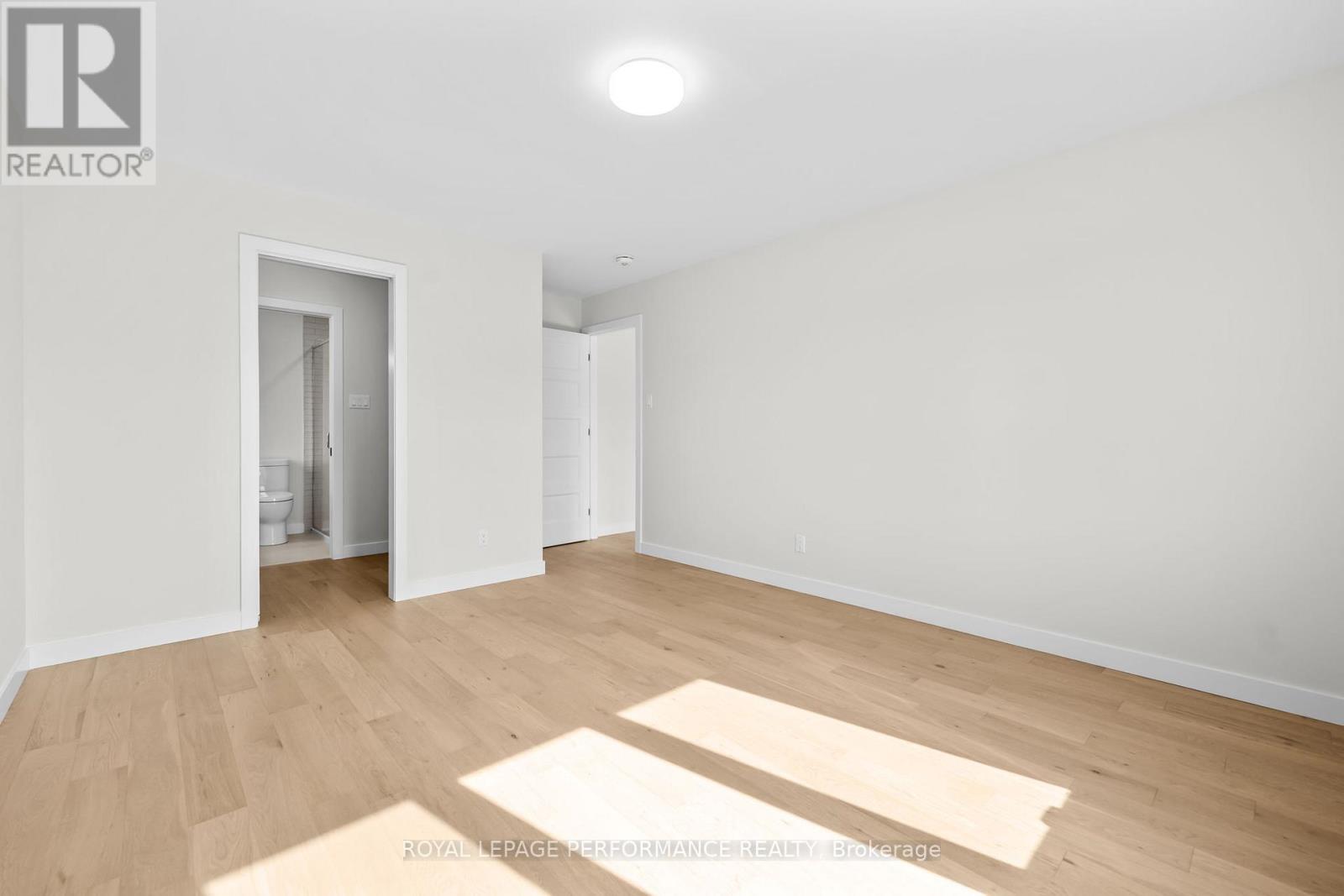 86 Mille Roches Road