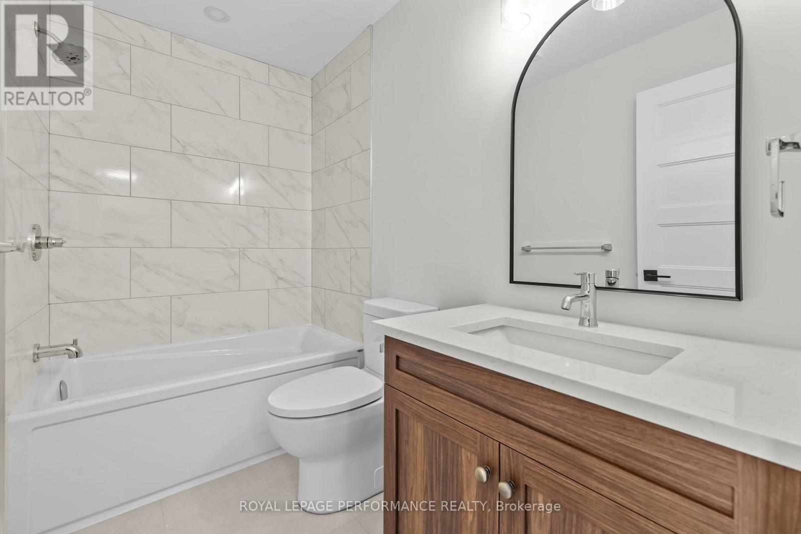 86 Mille Roches Road