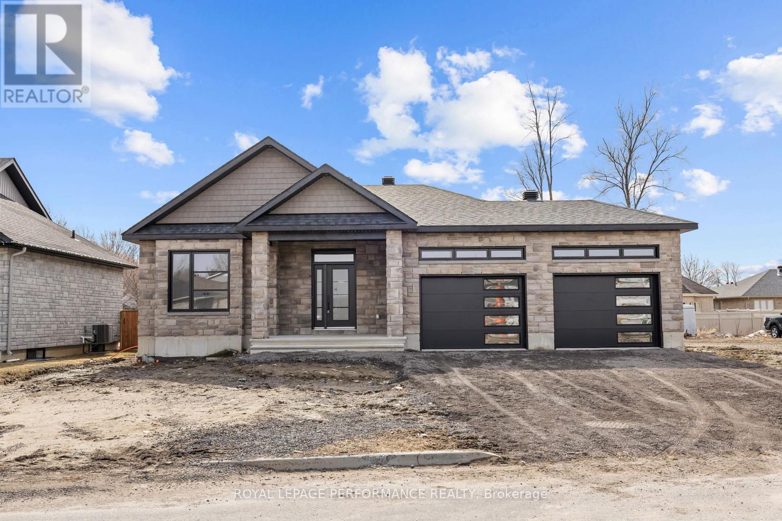 86 Mille Roches Road