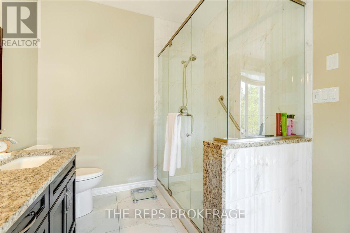 206 Country Lane Drive Se