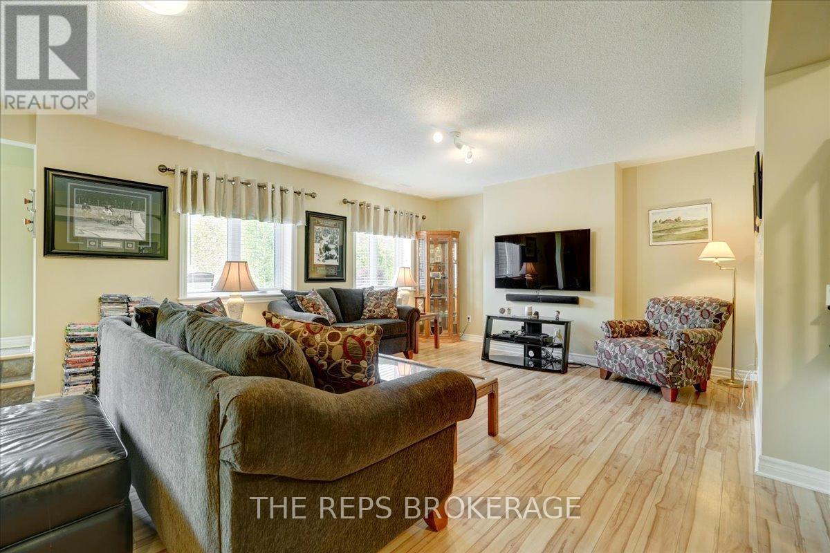 206 Country Lane Drive Se