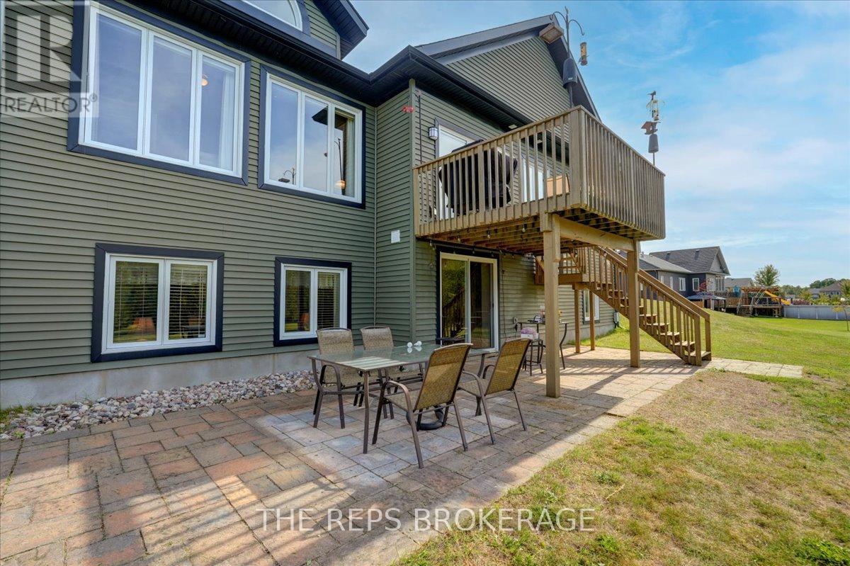 206 Country Lane Drive Se