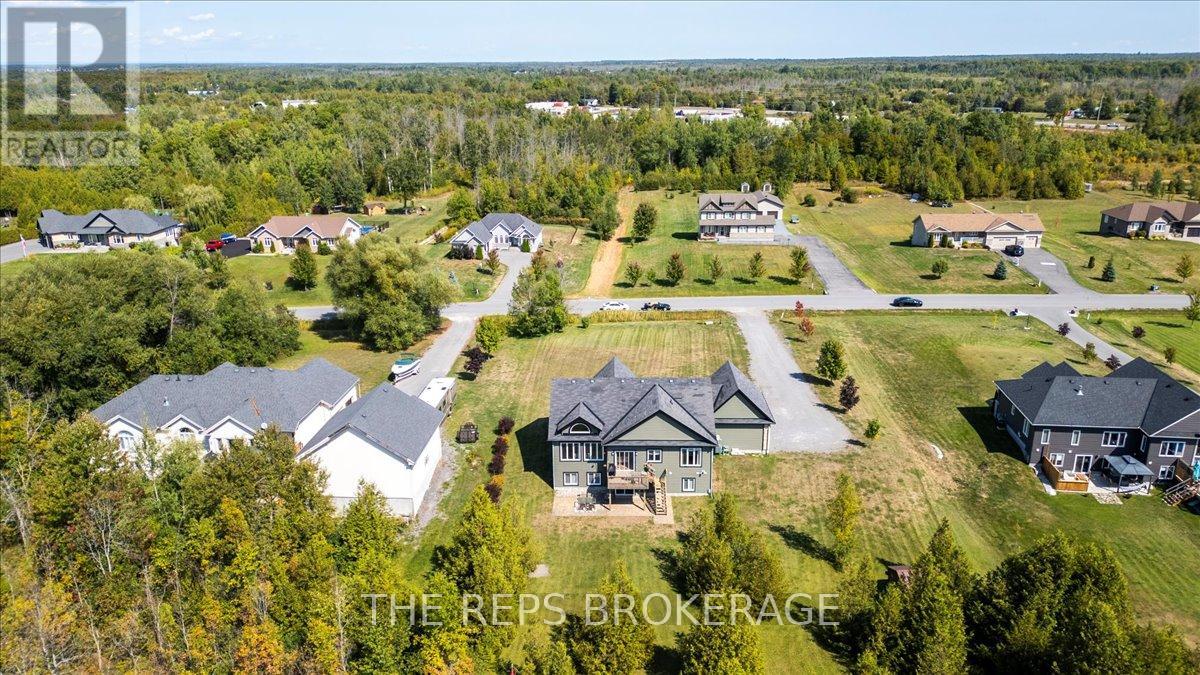 206 Country Lane Drive Se