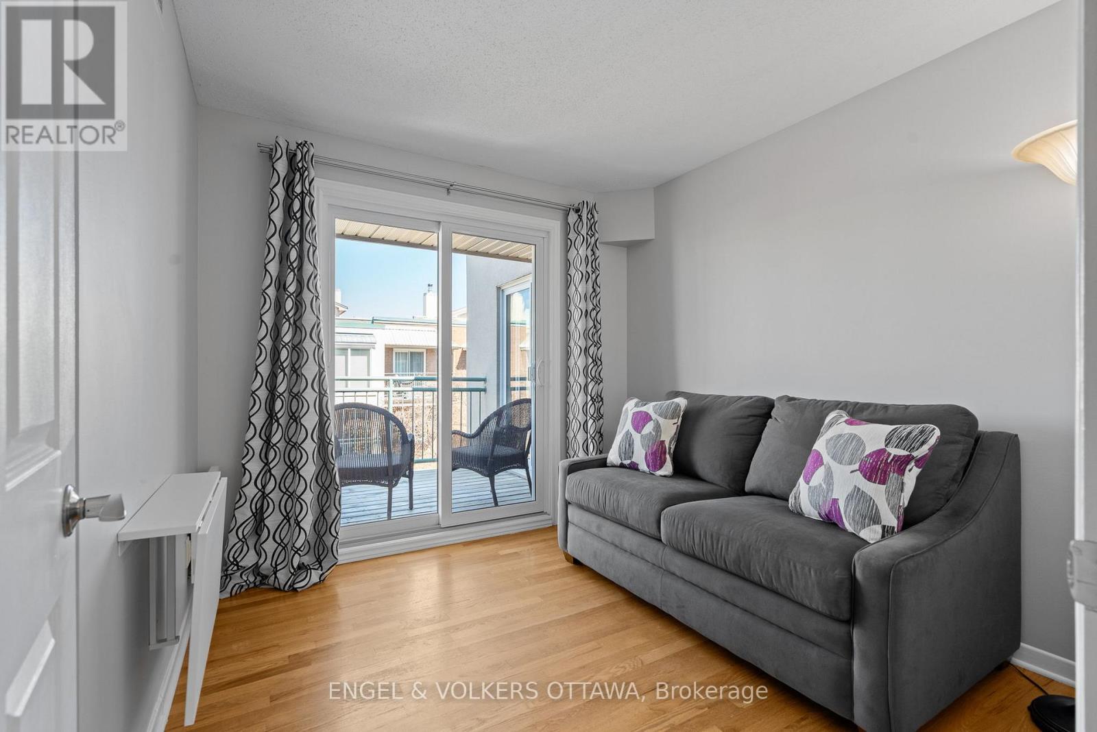 403 - 1 Columbus Avenue