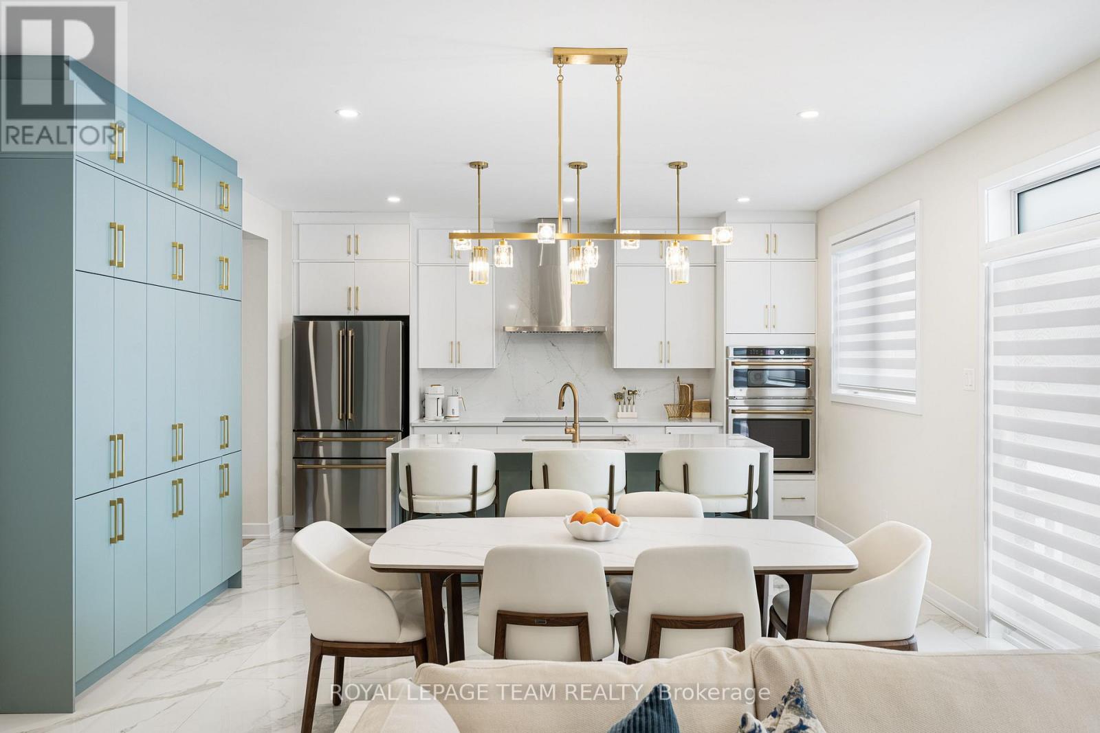 649 Bridgeport Avenue