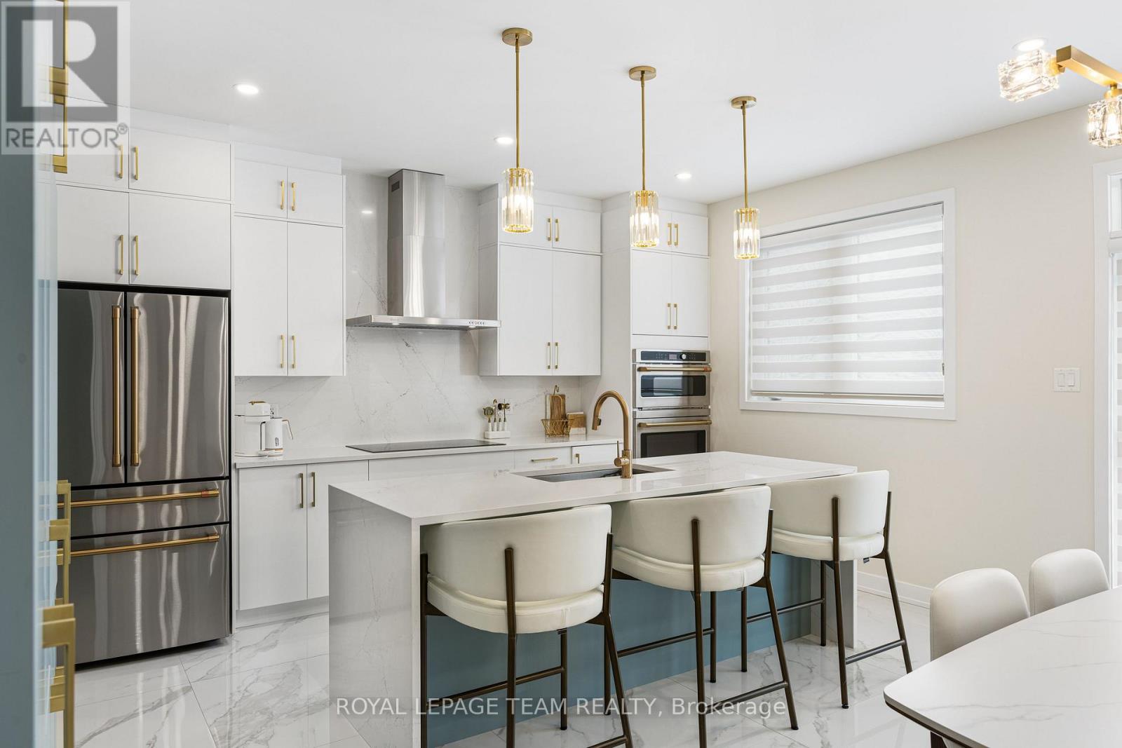 649 Bridgeport Avenue