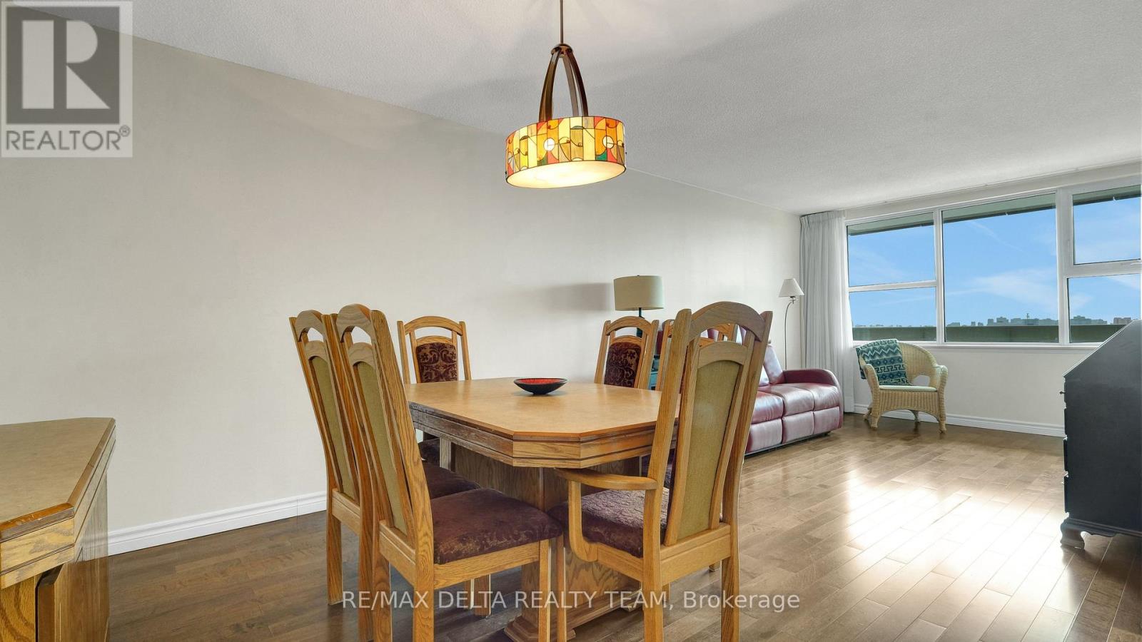 1001 - 555 Brittany Drive