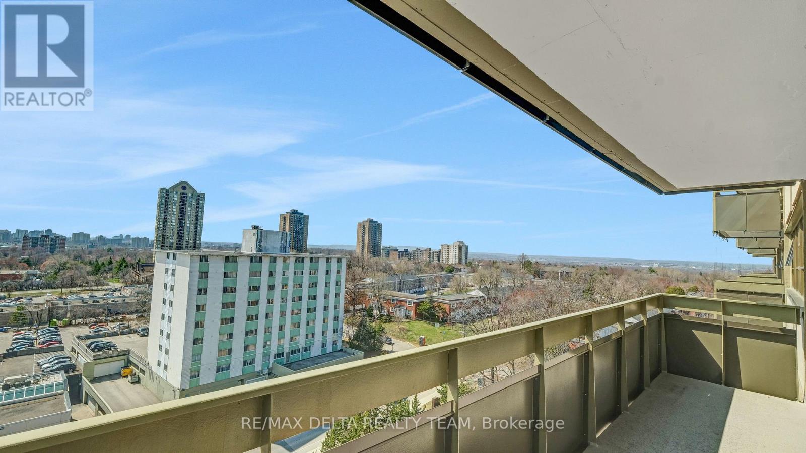 1001 - 555 Brittany Drive