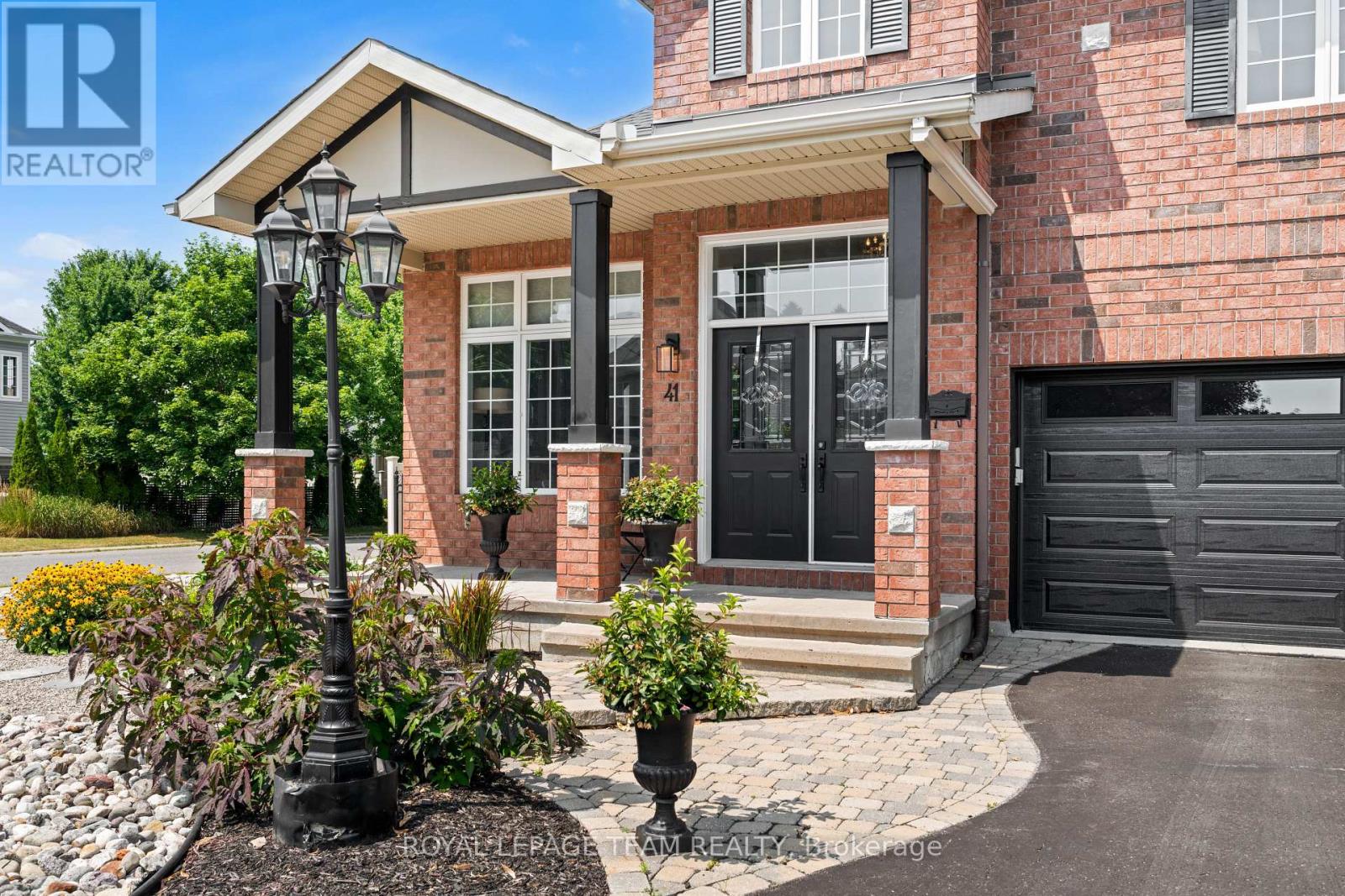 41 Blackshire Circle