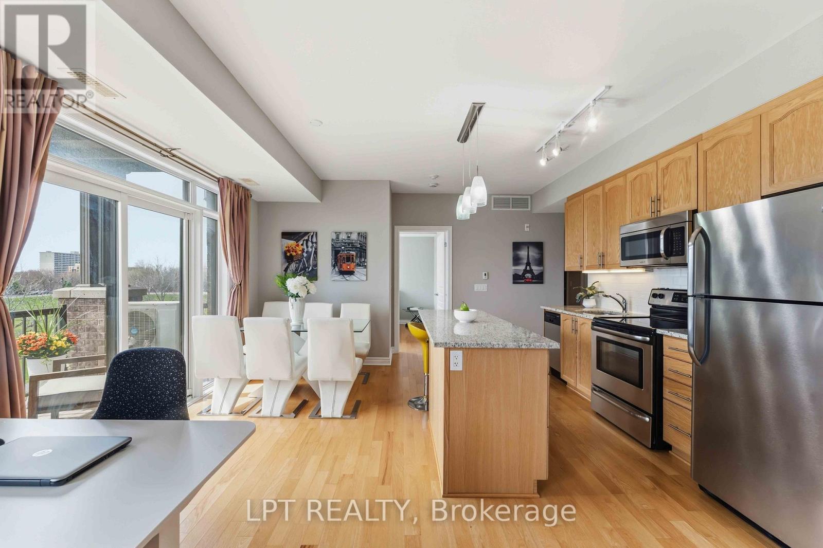 301 - 755 Beauparc Private