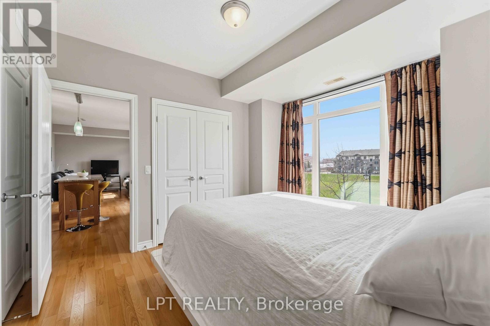 301 - 755 Beauparc Private