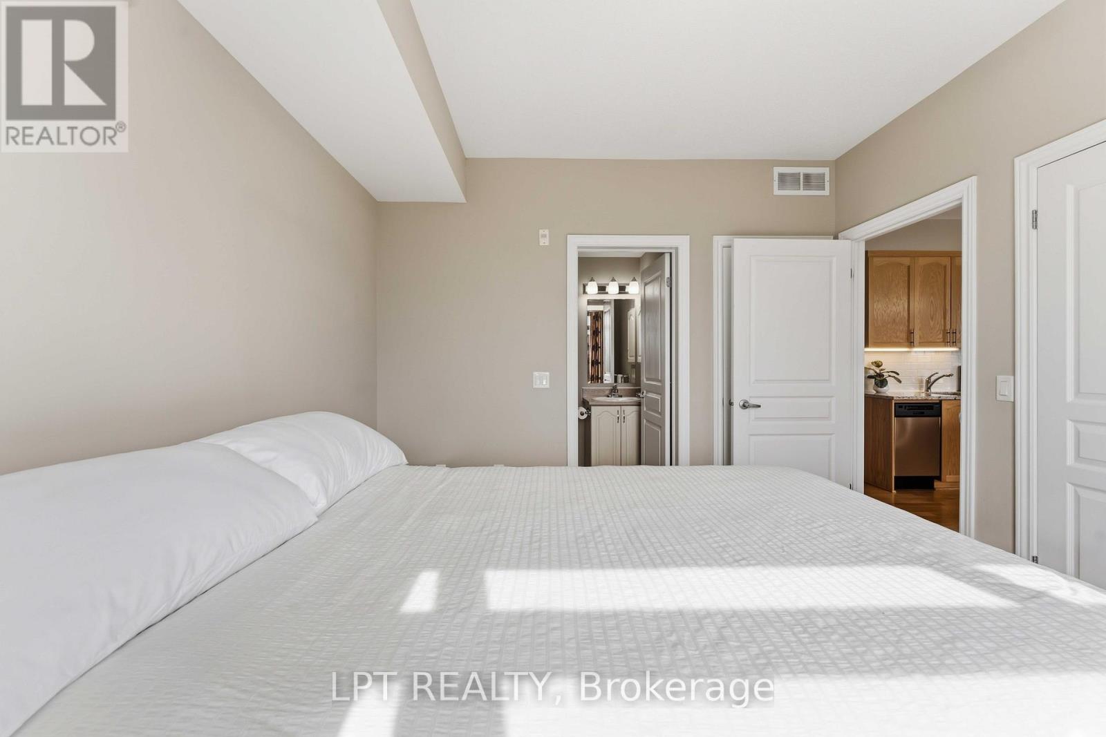 301 - 755 Beauparc Private