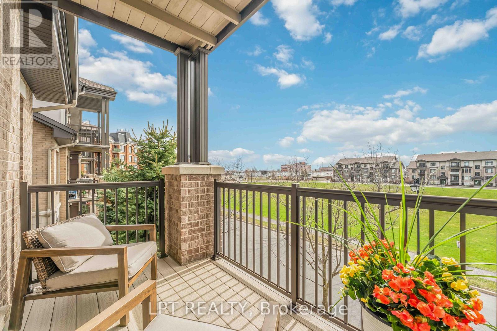 301 - 755 Beauparc Private