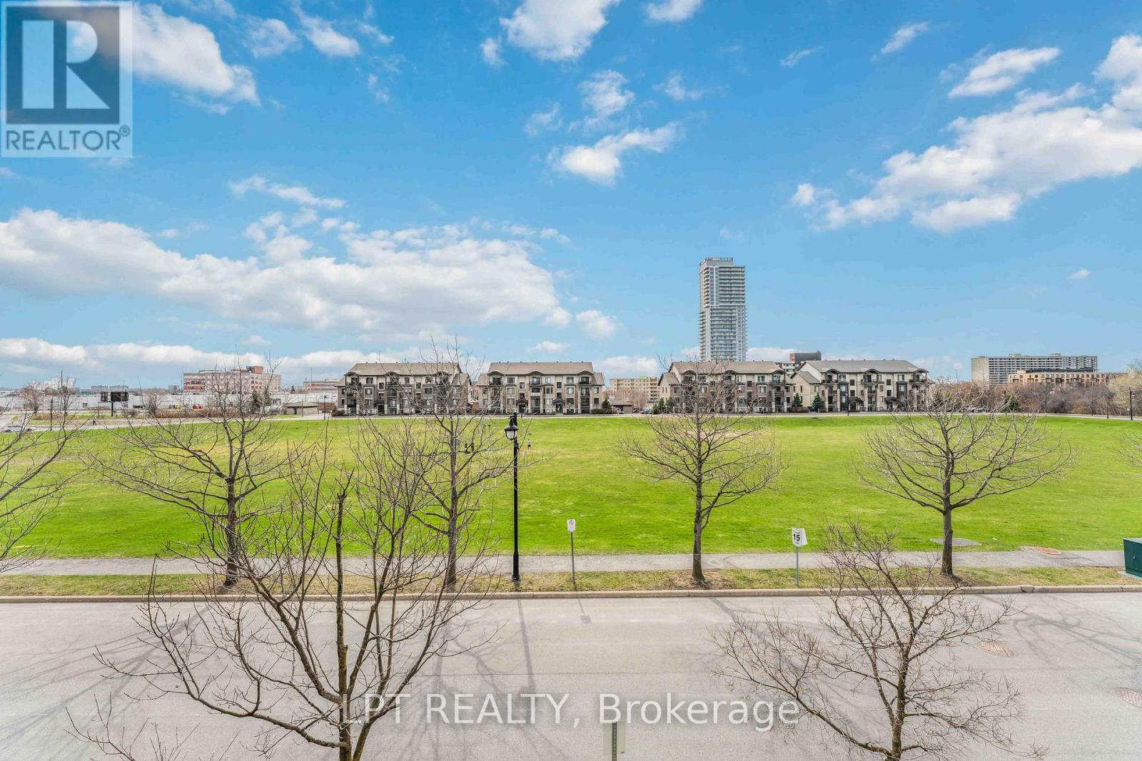 301 - 755 Beauparc Private