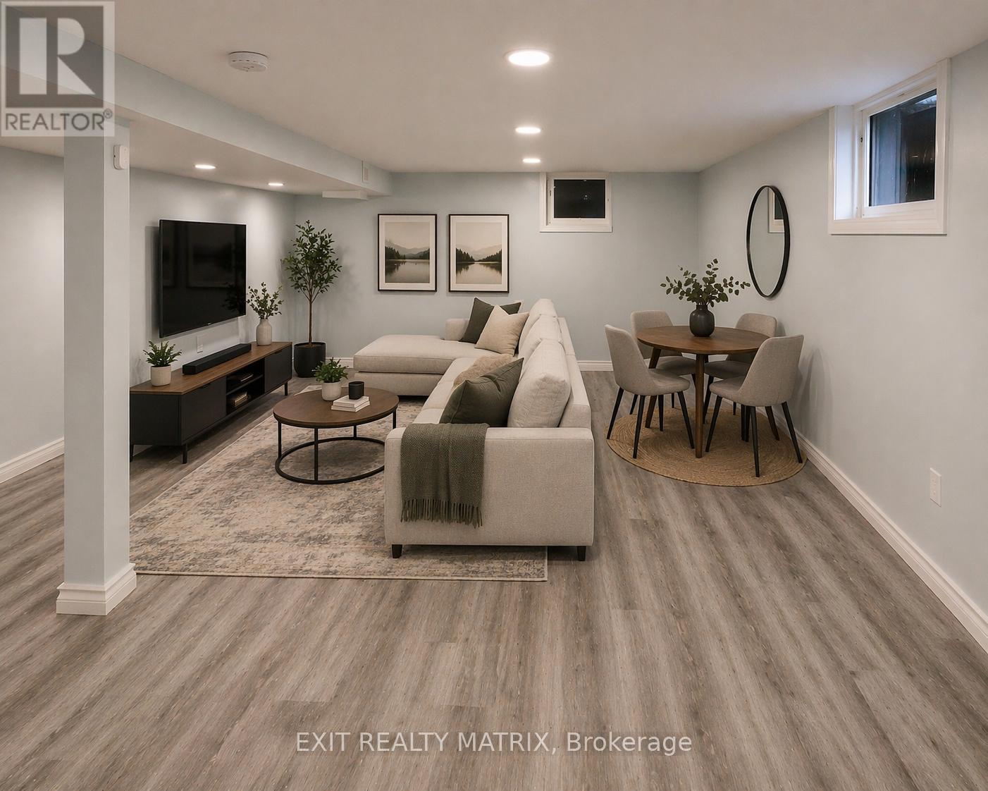 1740 Saint-laurent Street