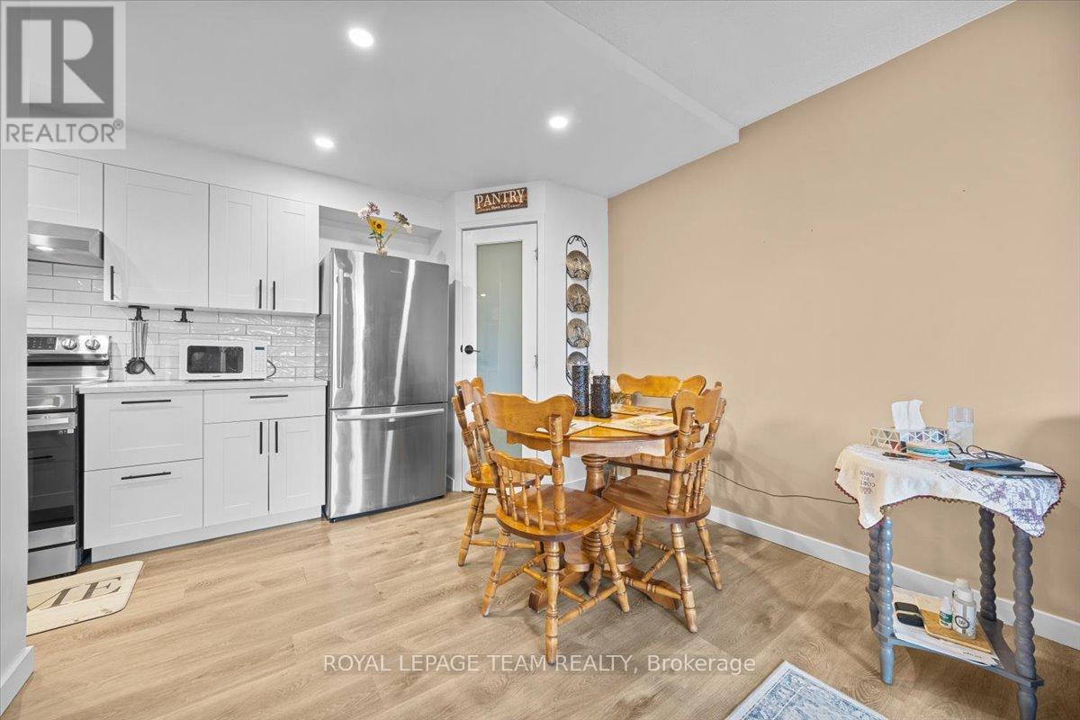 204 - 1025 Richmond Road