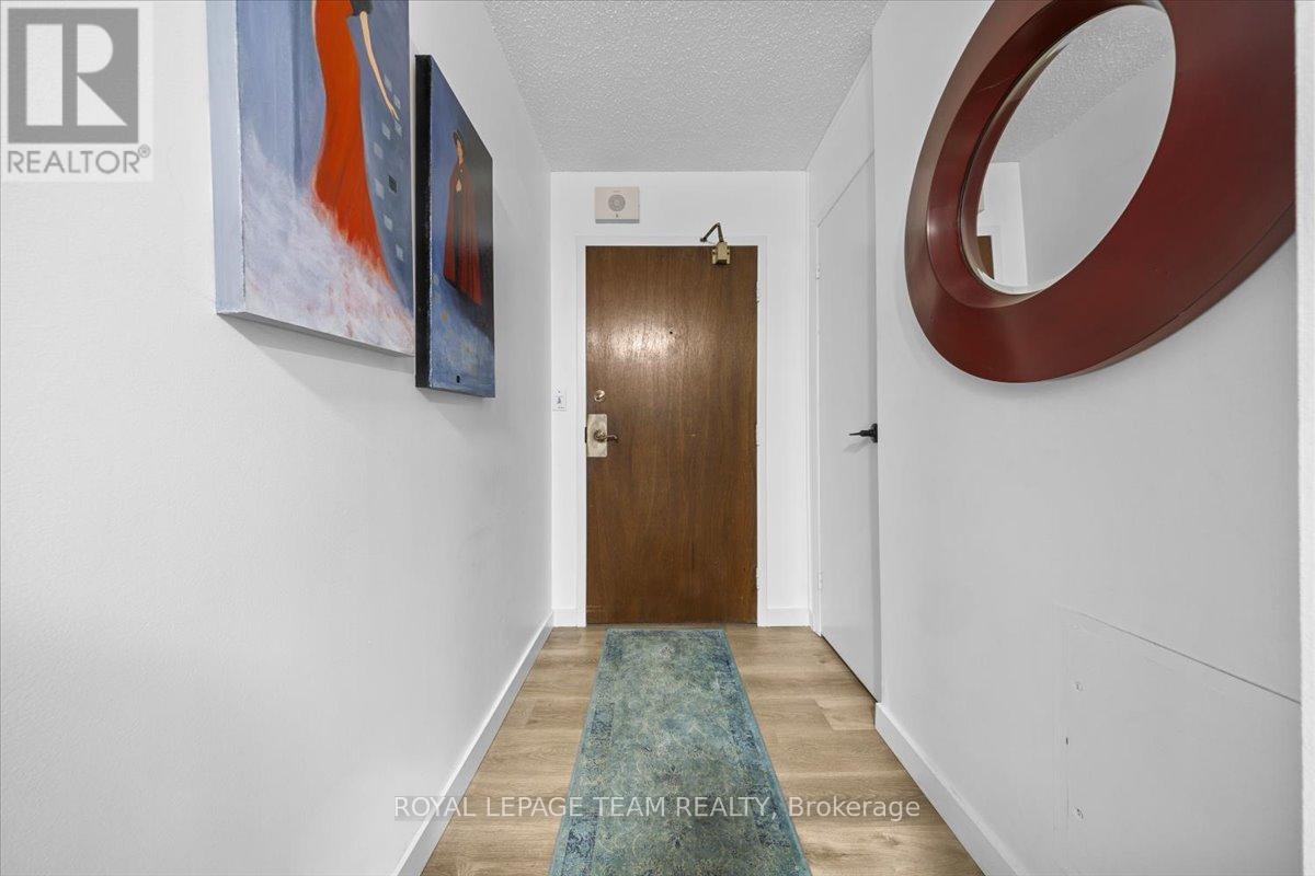 204 - 1025 Richmond Road