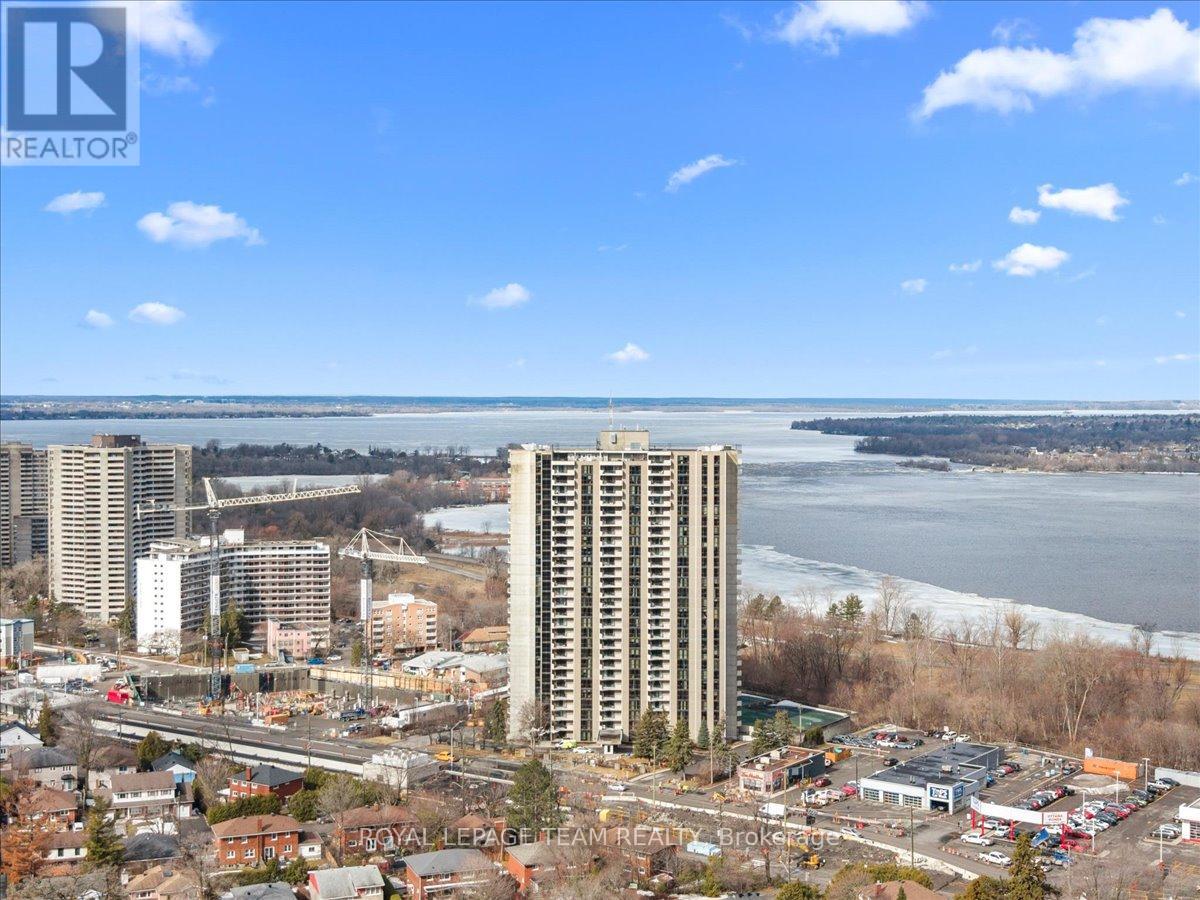 204 - 1025 Richmond Road